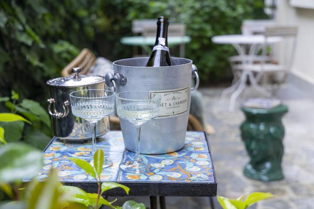 Luxury Bohemian Suite With Private Garden In ミラノ エクステリア 写真