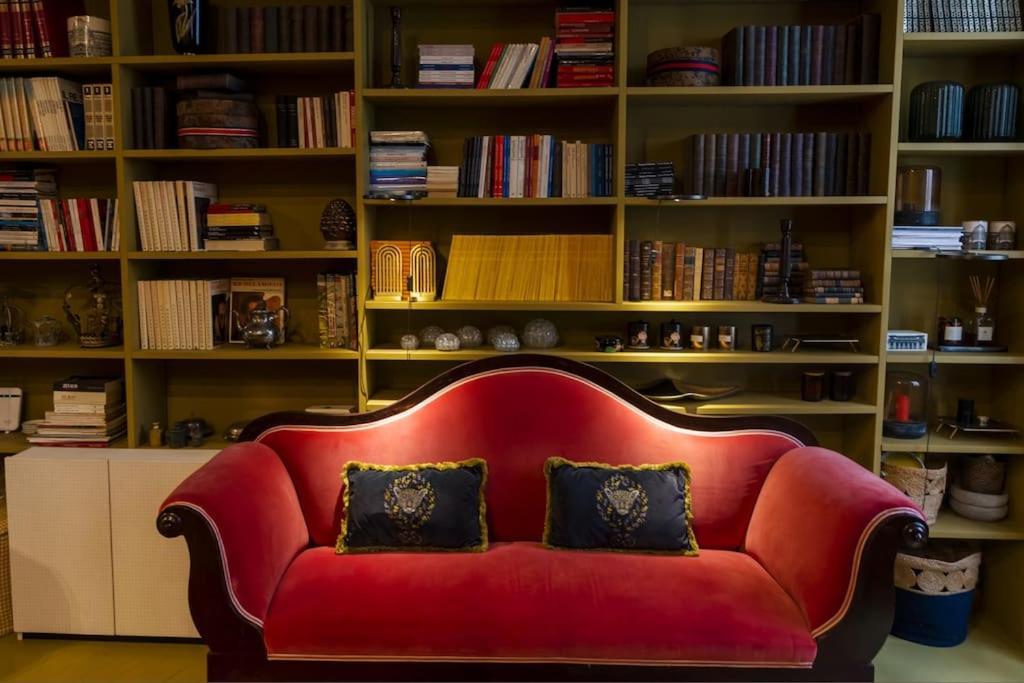 Luxury Bohemian Suite With Private Garden In ミラノ エクステリア 写真