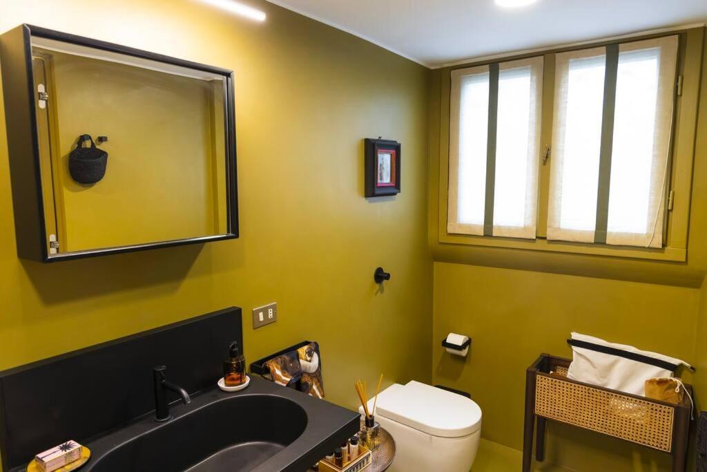 Luxury Bohemian Suite With Private Garden In ミラノ エクステリア 写真